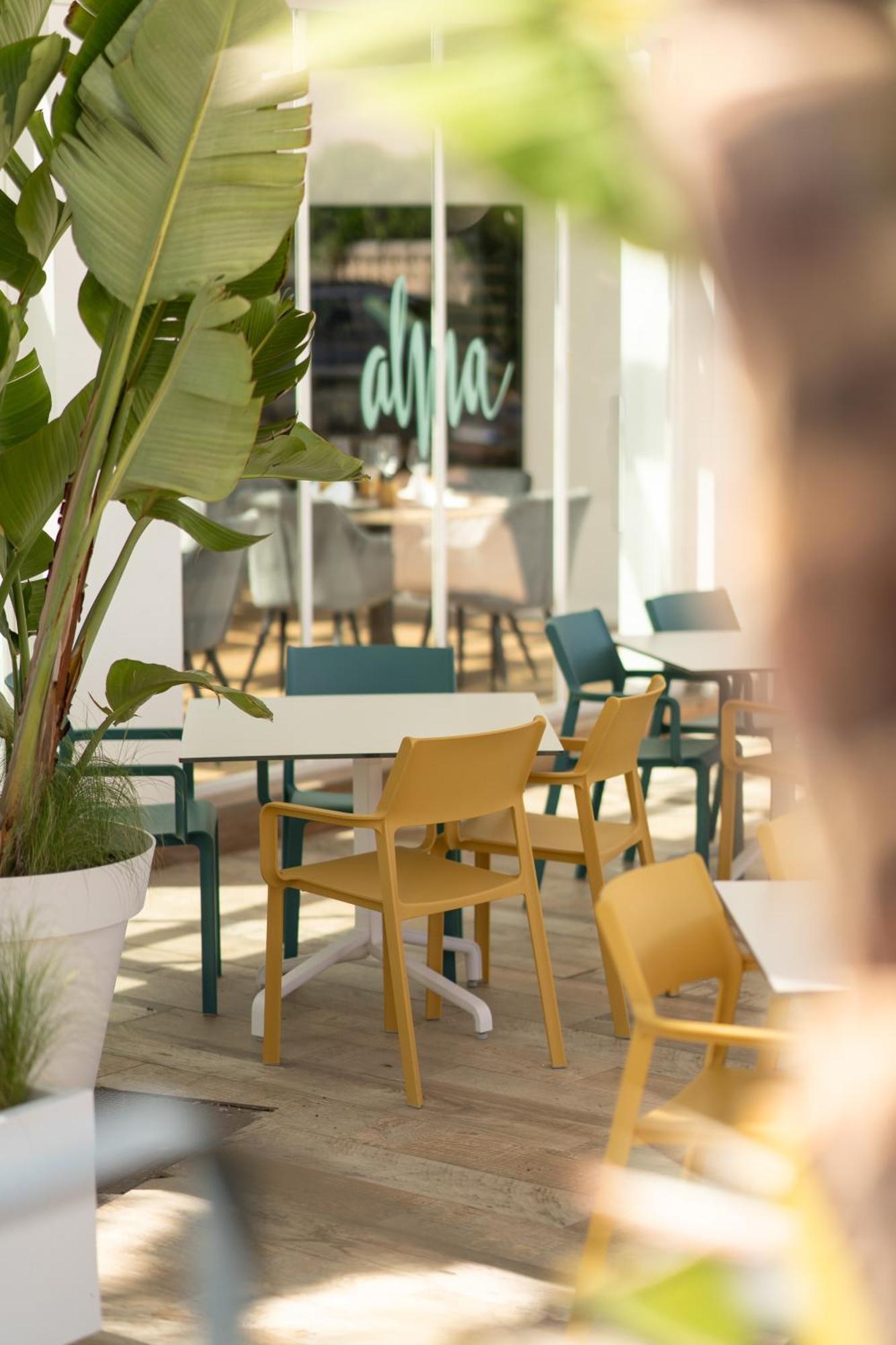 Soul Beach Hotel By Mc - Adults Recommended 데니아 외부 사진